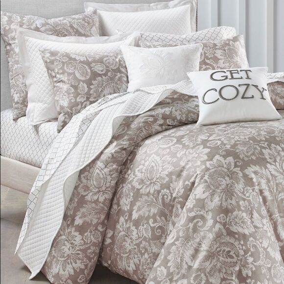 *Charter Club Damask Designs Jacobean 300-Thread Count 2 PC Duvet Cover Set - Picture 1 of 7